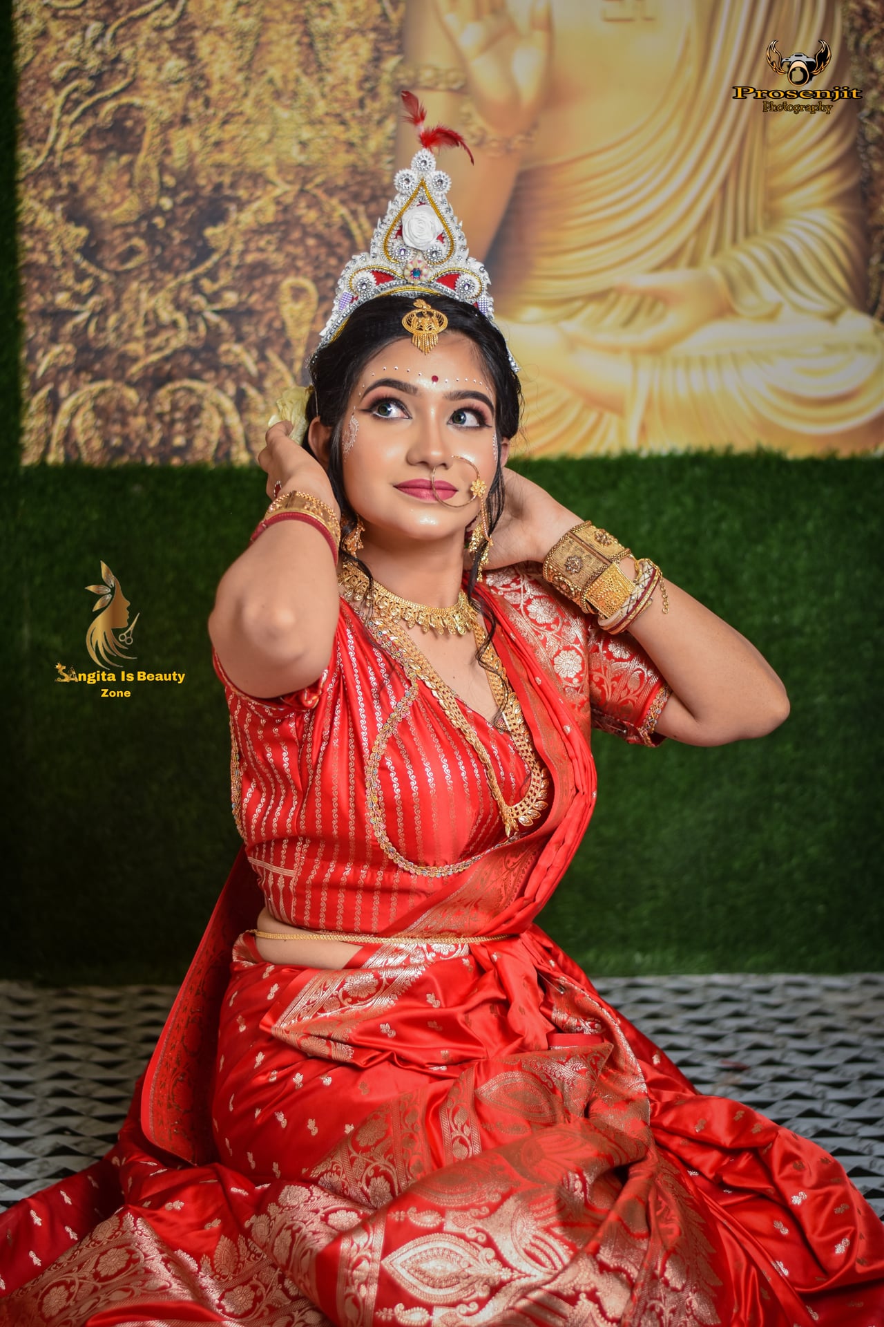 Heritage Bengali Bride with Mukut